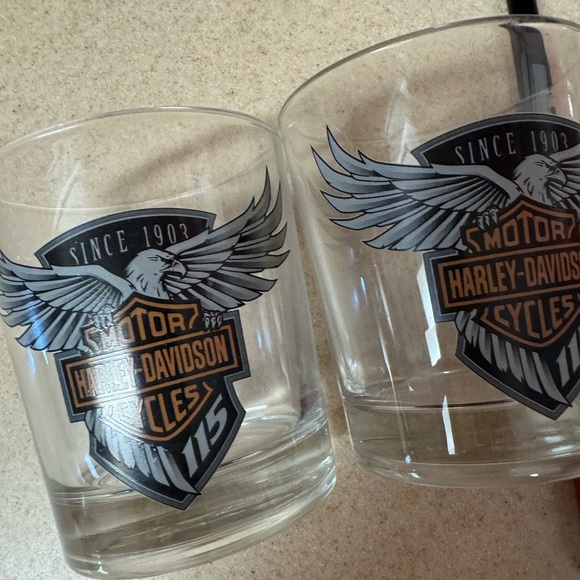 Harley Davidson whiskey glasses - Picture 2 of 4